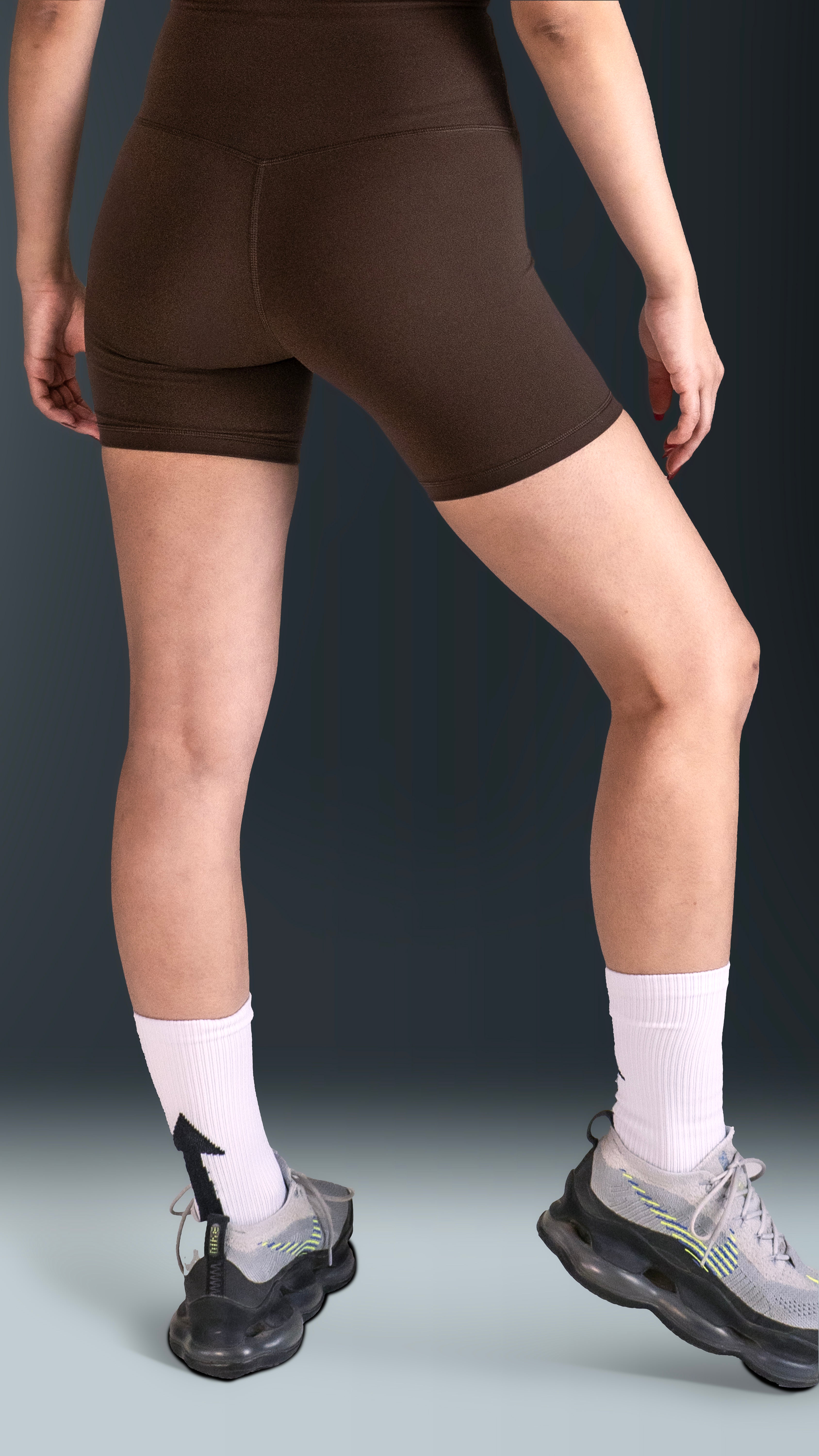 Alera Performance Short 6"